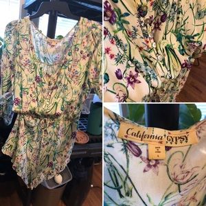 California GYPSY boho floral romper 3/4 sleeves L